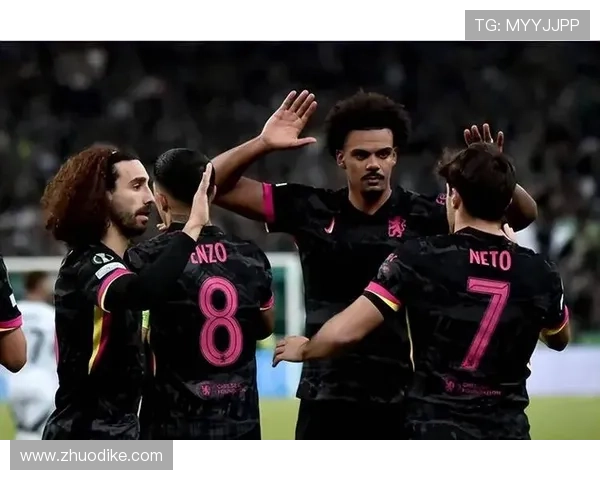 英超欧战，一场豪门与平民的对决